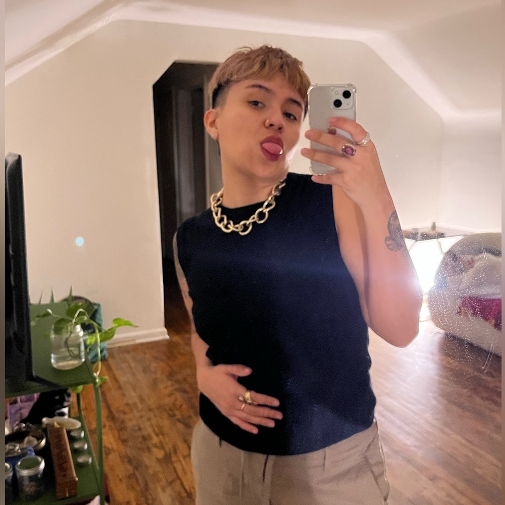 Meet your Posher, Fernanda